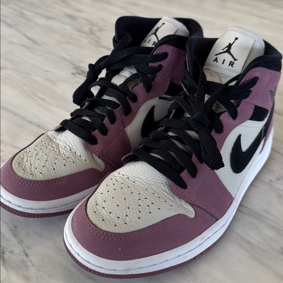 Air Jordan 1 Mid SE 'Berry Pink' Women’s Size 8 - Picture 7 of 7